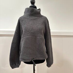 Old Navy Cropped Sherpa Teddy Mock Turtleneck Pullover Gray Sweater Size Small